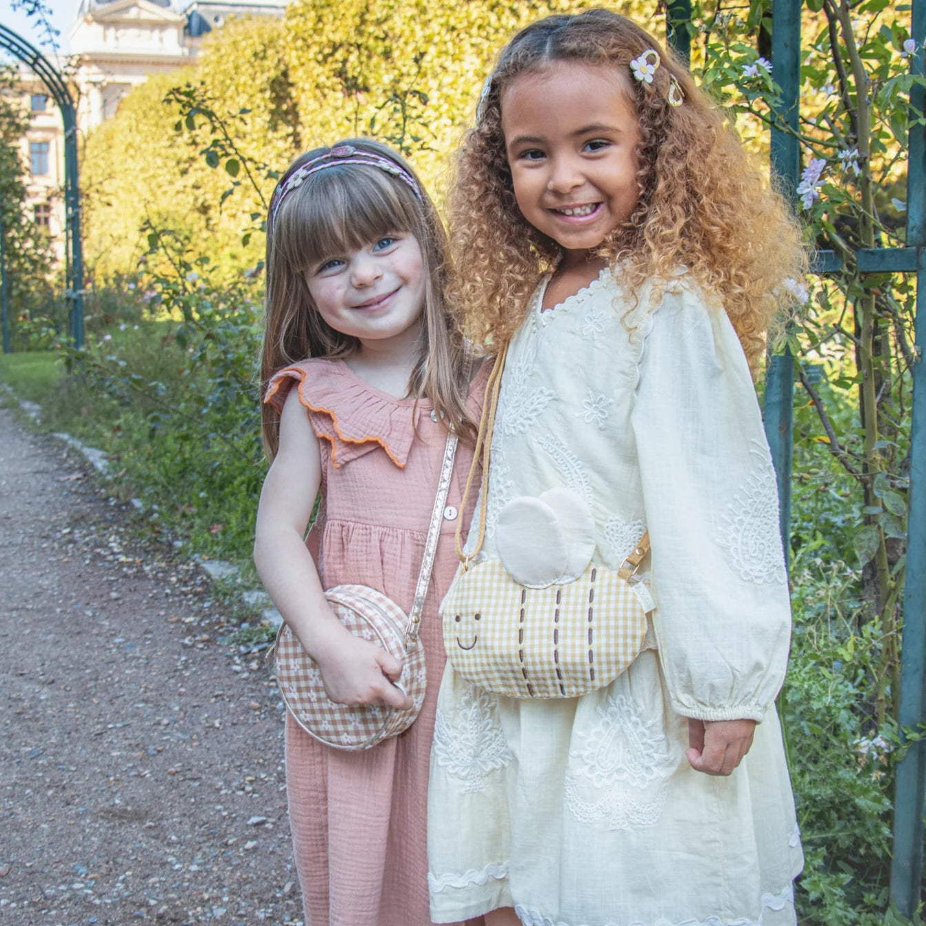 Bolsa Infantil Abelha