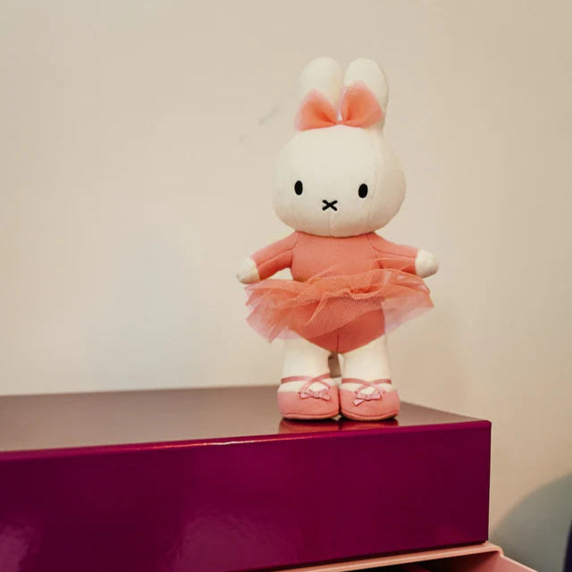 Miffy Bailarina